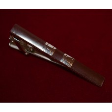 Kaklasaites piespraude